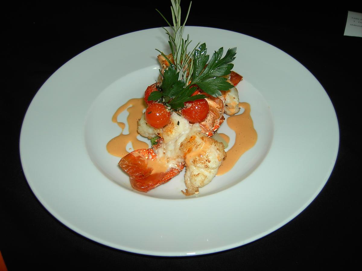 Hotel Restaurant Klosterli Pieterlen Екстериор снимка