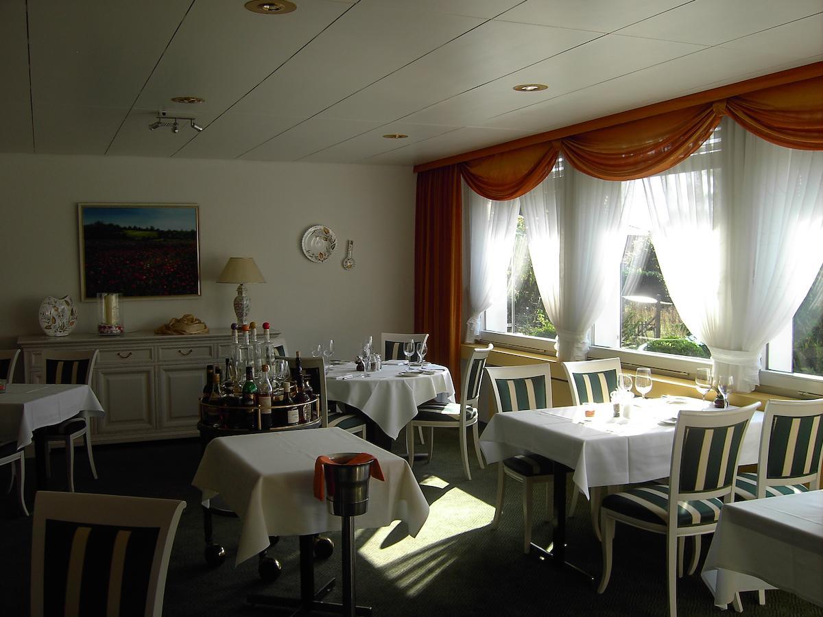 Hotel Restaurant Klosterli Pieterlen Екстериор снимка