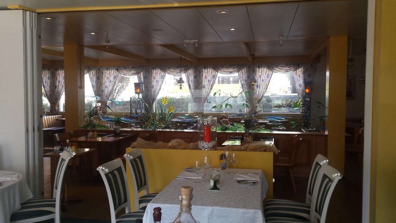 Hotel Restaurant Klosterli Pieterlen Екстериор снимка